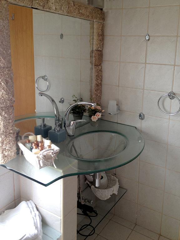 Mina Teva Metula Quarto foto